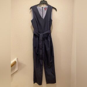 Vince Camuto Women's Jumpsuit sleeveless V-neck belted with pockets size 2